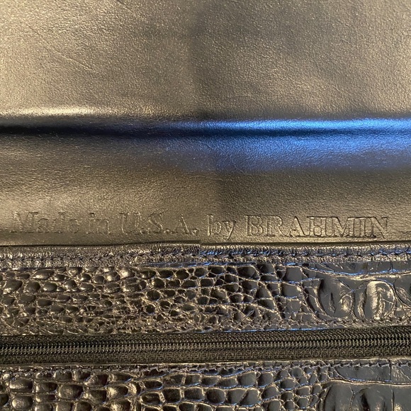 Authentic Brahmin classic crossbody purse - Picture 5 of 14